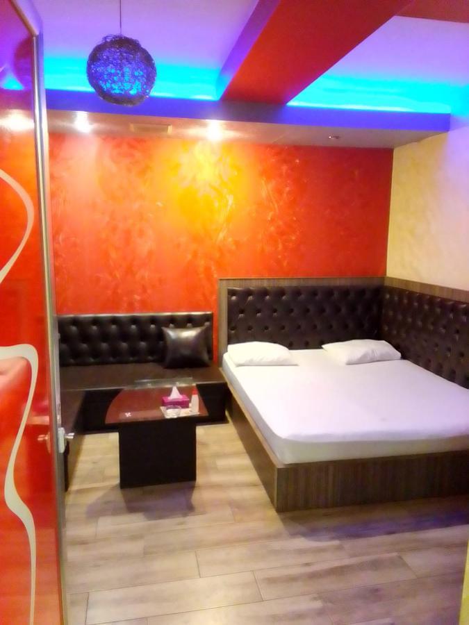 Planet Hotel Єреван Екстер'єр фото